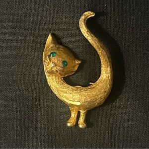 Vintage Gold Tone Cat Brooch